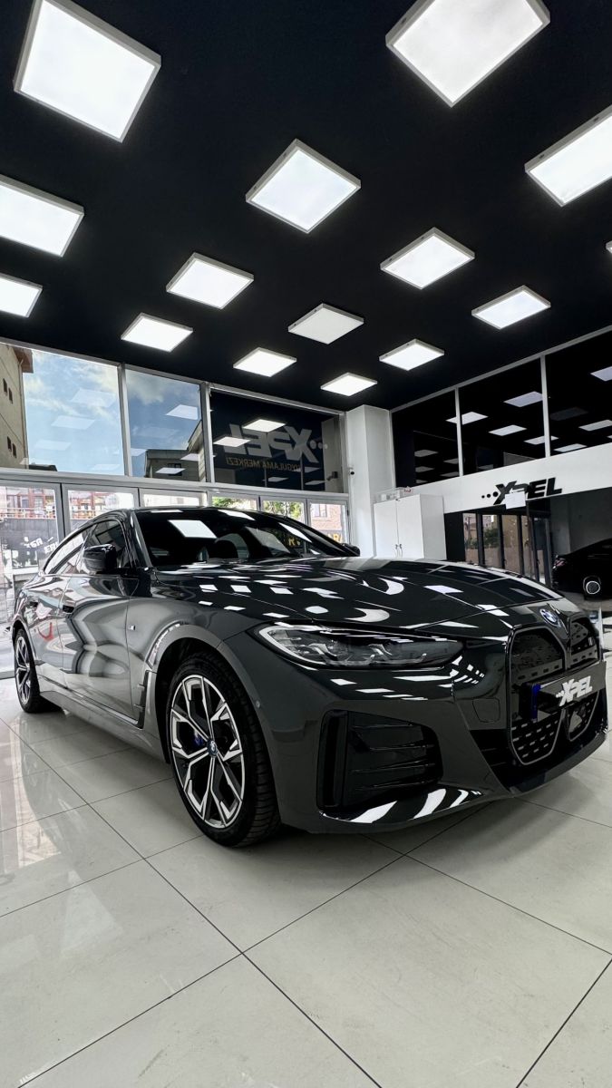 BMW i4 eDrive40 