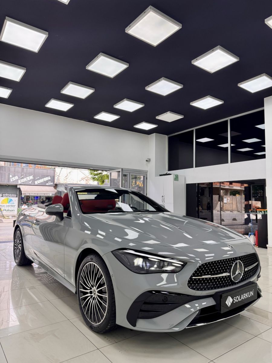 Mercedes CLE300 