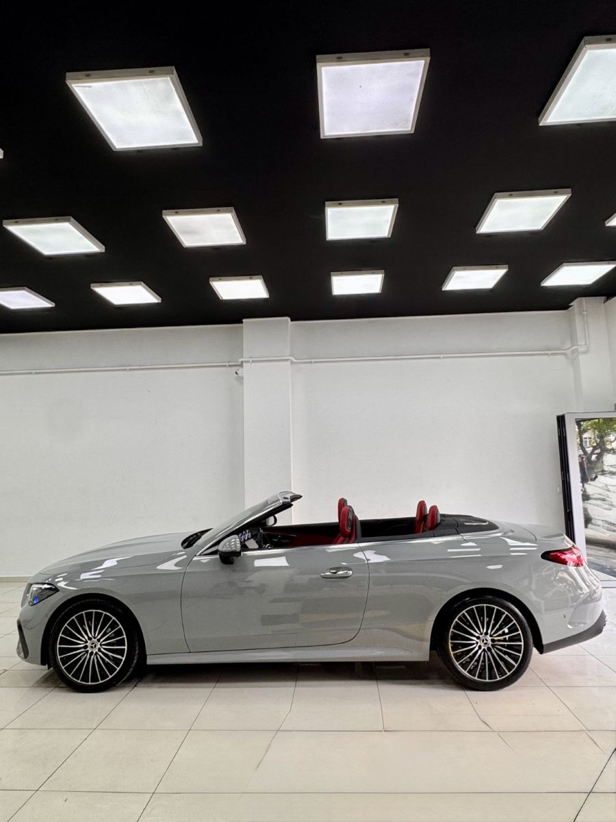 Mercedes CLE300 