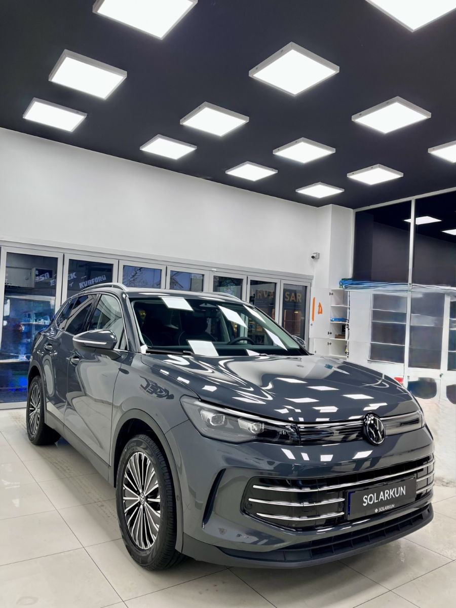Tiguan eTSI