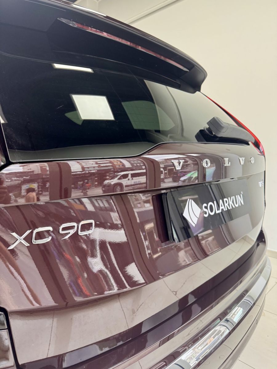 Volvo XC90 B5 