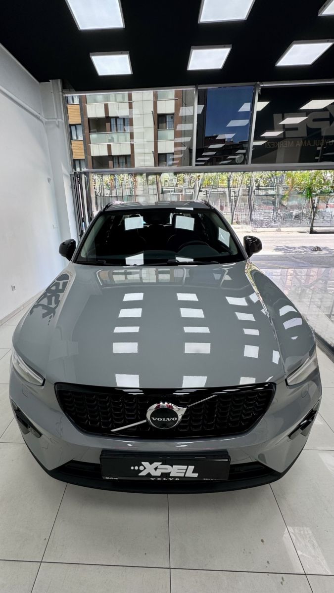 Volvo XC40 T2