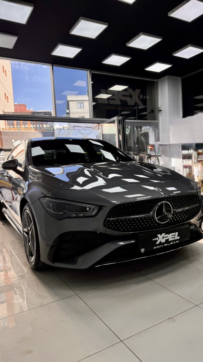 Mercedes CLA 200