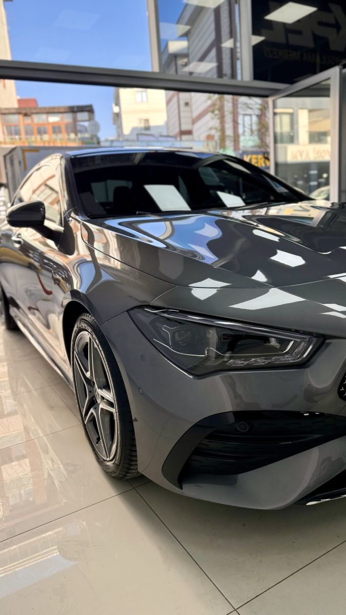 Mercedes CLA 200
