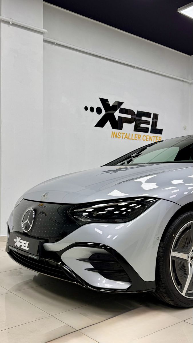 Mercedes EQE 350
