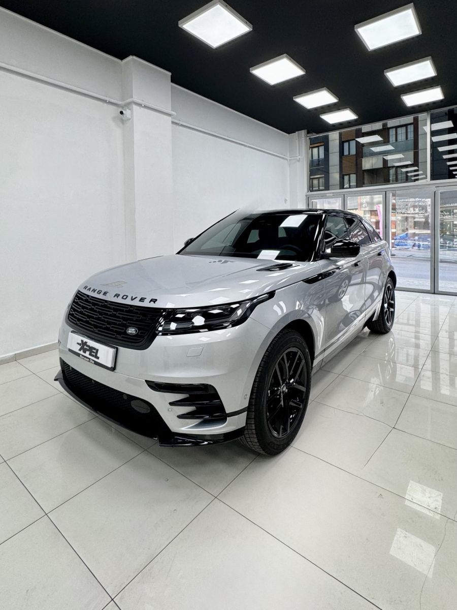 Range Rover Velar 